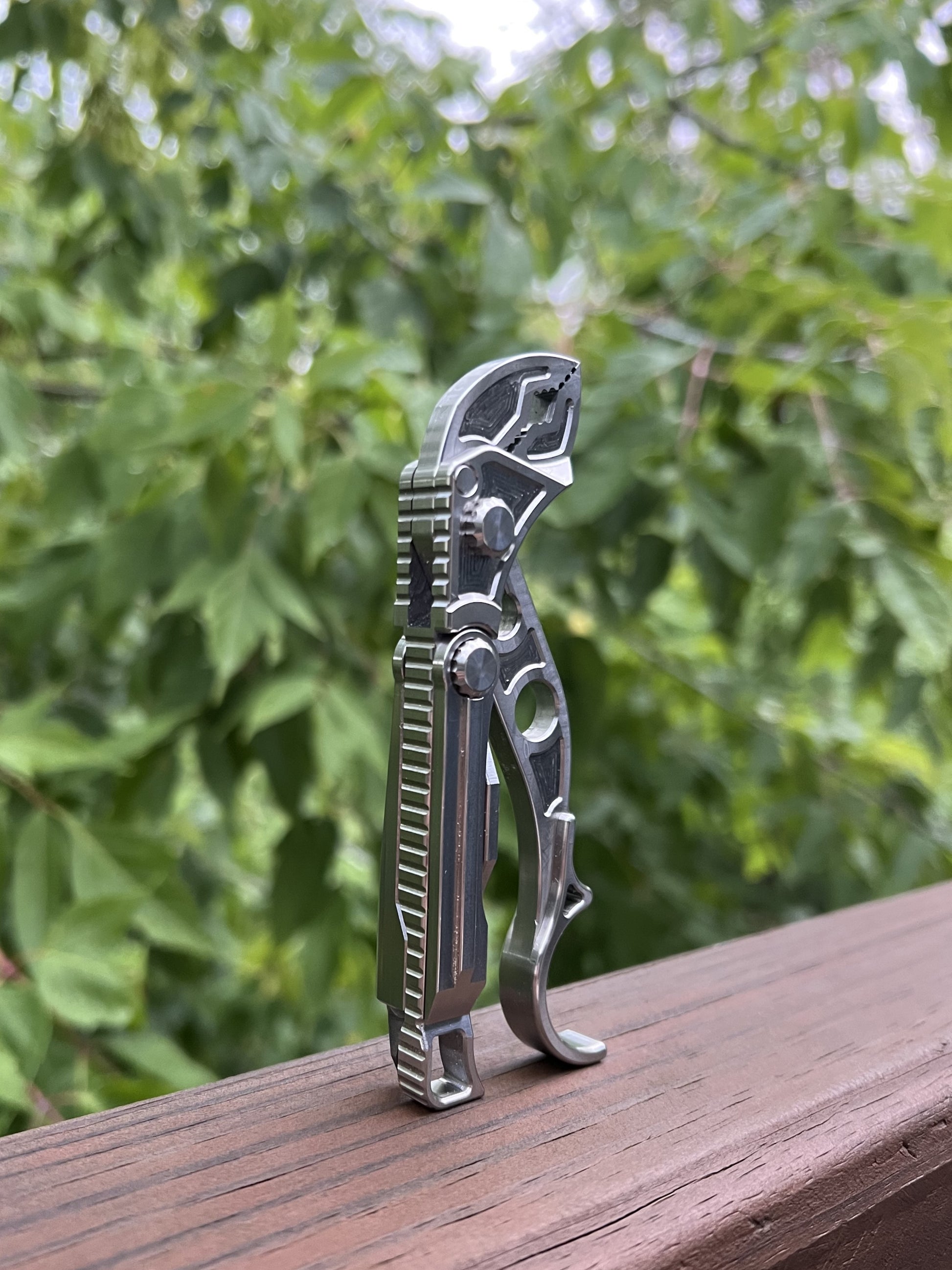 Machined billet M1 multi-tool with pry bar